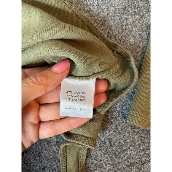 Lovers and Friends Bodysuit Women XXS Green Long Sleeve Basic Minimalist 2XS - Picture 4 of 9